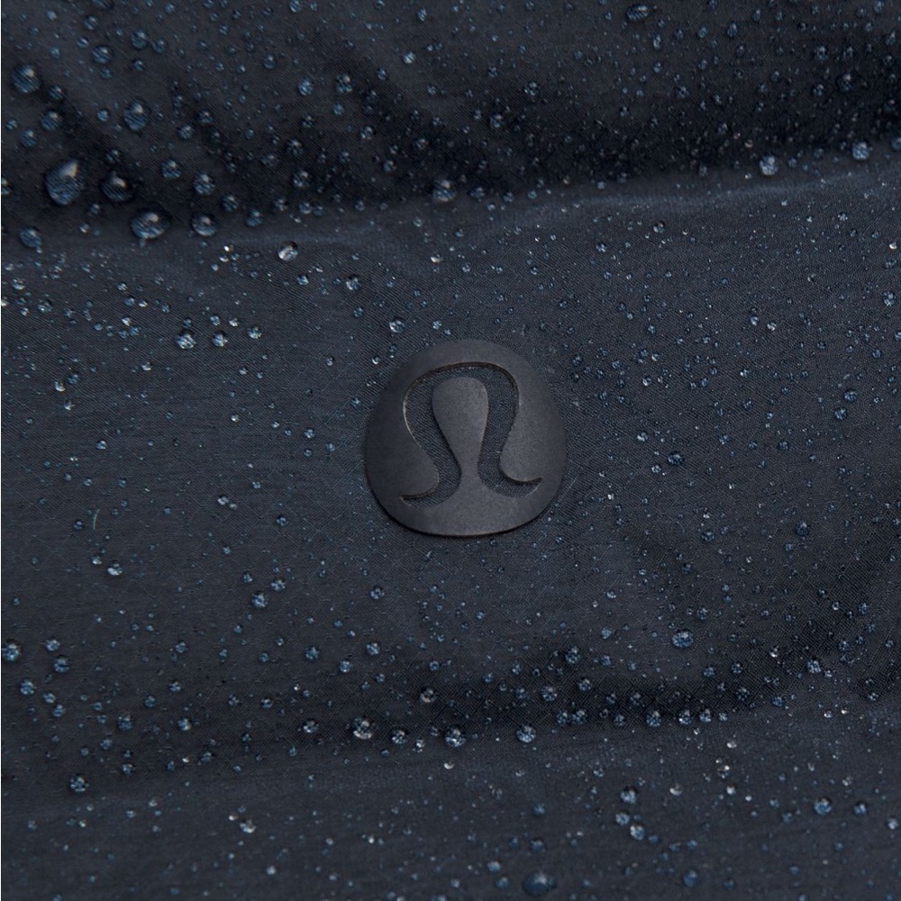 Lululemon Pack it Down Jacket - Picture 4 of 7